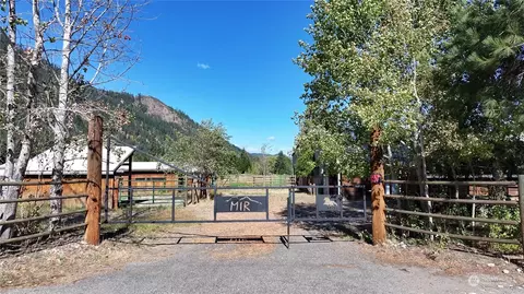 12875 Cemetary Rd, Leavenworth, WA 98826