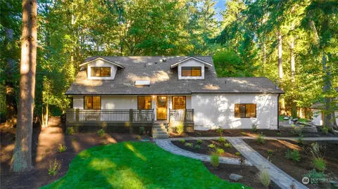 3006 249th Ave SE, Sammamish, WA 98075