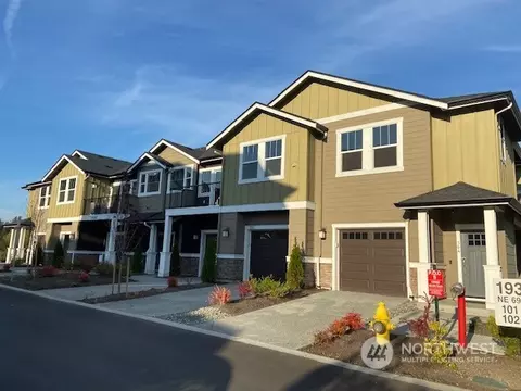 19382 NE 69th Cir #301, Redmond, WA 98052
