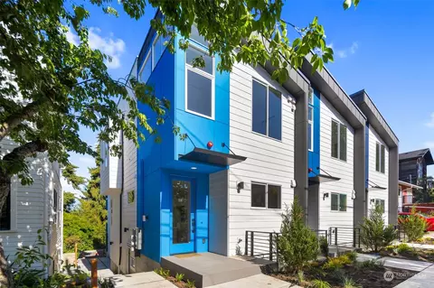 4518 A 33rd Ave S, Seattle, WA 98118