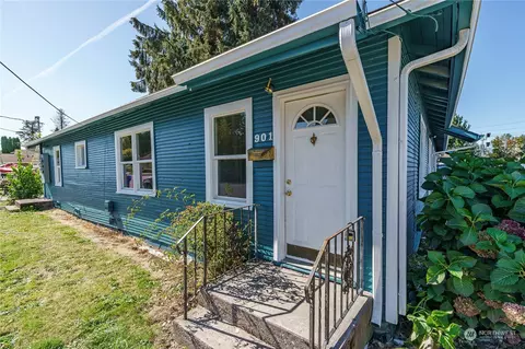 901 Pacific Ave S, Kelso, WA 98626