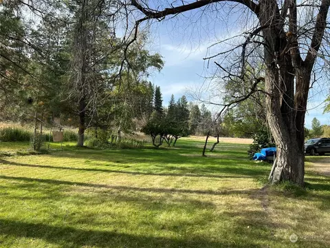 Exterior - 695 Twisp- Carlton Rd, Twisp, WA 98856 photo 2 of 21
