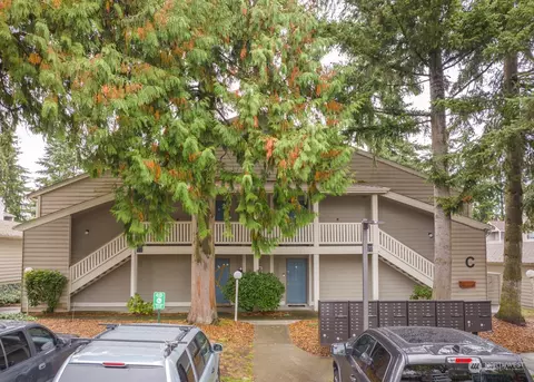 215 100th St SW #C101, Everett, WA 98204