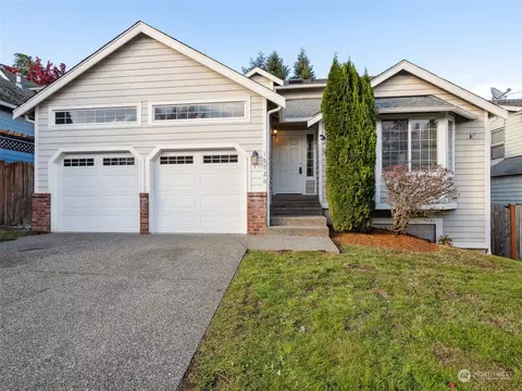 15726 SE 253rd St, Covington, WA 98042