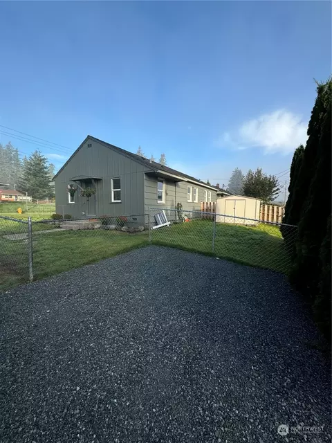 Other - 1005 Lane Pl #A, Everett, WA 98203 photo 5 of 6