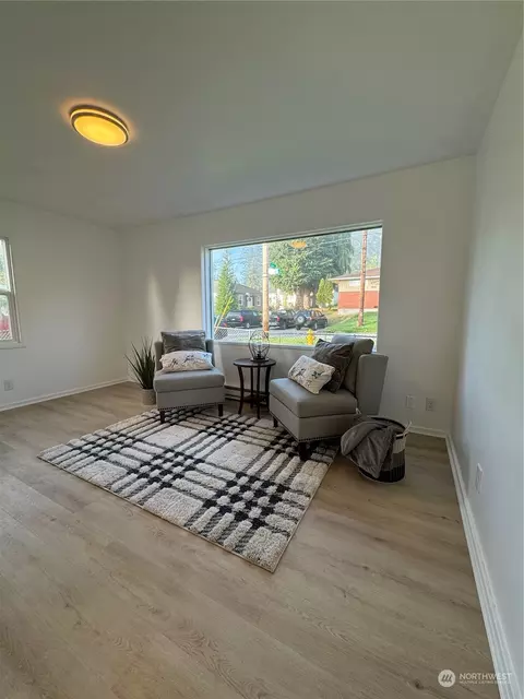 Other - 1005 Lane Pl #A, Everett, WA 98203 photo 4 of 6