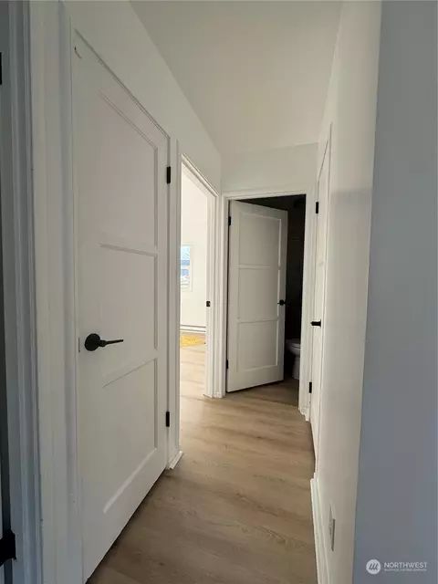 Entry Way - 1005 Lane Pl #A, Everett, WA 98203 photo 1 of 1