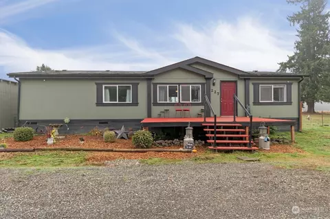 227 Quick Rd, Castle Rock, WA 98611