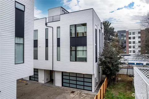 17917 Stone Ave N #C, Shoreline, WA 98133