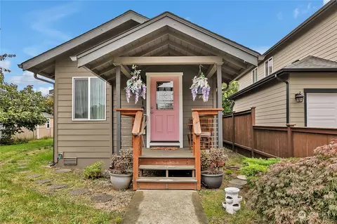 6919 S Mason Ave, Tacoma, WA 98409