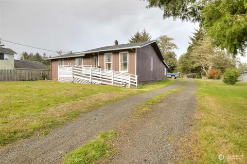 210 W Newell Ave, Westport, WA 98595