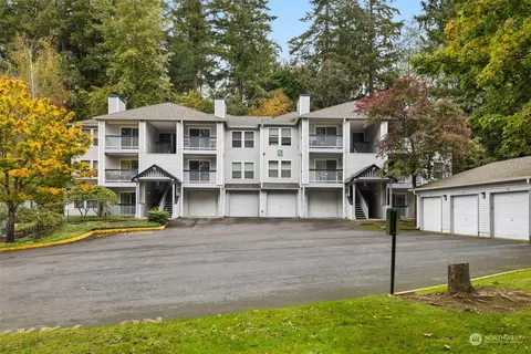 33020 10th Ave SW #S-304, Federal Way, WA 98023