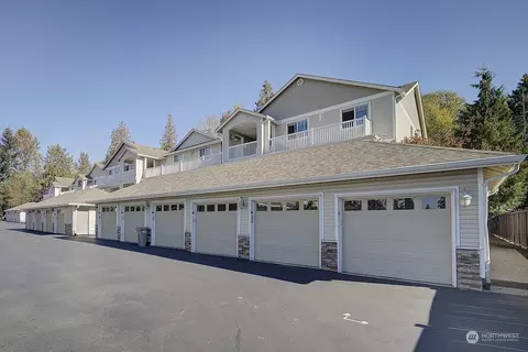 15611 18th Ave W #F103, Lynnwood, WA 98087