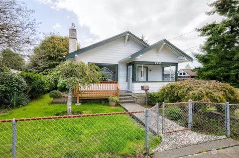 2730 Aberdeen Ave, Hoquiam, WA 98550