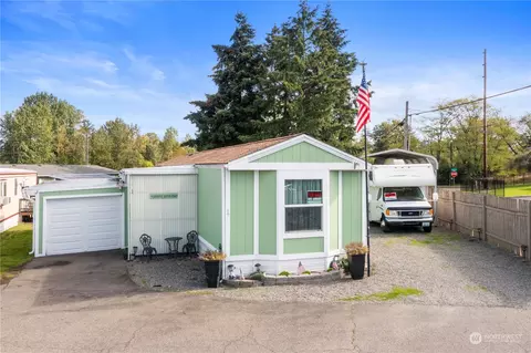 159 136th St S #17, Tacoma, WA 98444