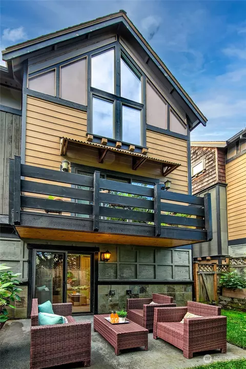 4316 Linden Ave N, Seattle, WA 98103