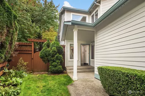Exterior - 18710 20th Ave SE, Bothell, WA 98012 photo 4 of 9