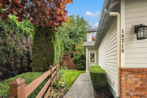 Exterior - 18710 20th Ave SE, Bothell, WA 98012 photo 3 of 9