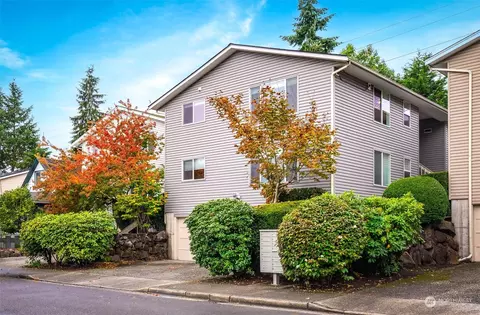1304 Chestnut St #8, Everett, WA 98201