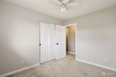 Bedroom - 207 Thompson Ave NW, Orting, WA 98360 photo 4 of 8