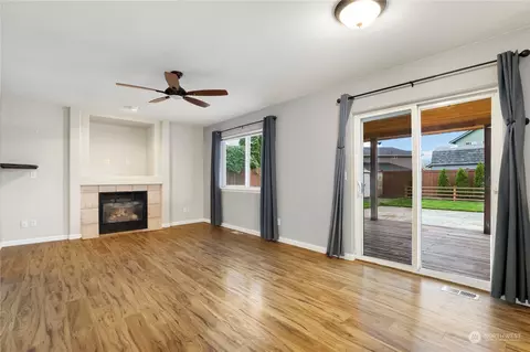Living - 207 Thompson Ave NW, Orting, WA 98360 photo 5 of 7