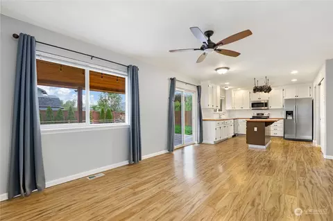 Living - 207 Thompson Ave NW, Orting, WA 98360 photo 7 of 7
