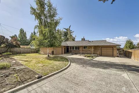 18245 Occidental Ave S, Burien, WA 98148
