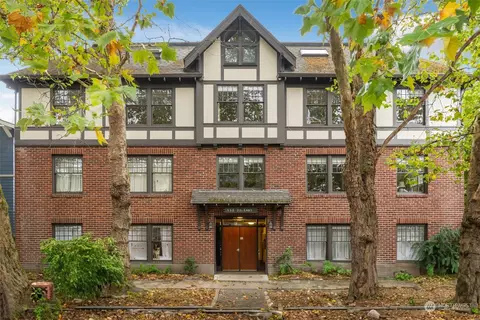 535 20th Ave E #303, Seattle, WA 98112