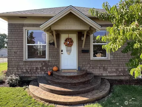 203 N Blue St, Walla Walla, WA 99362