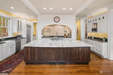 Kitchen - 609 34th Ave E, Seattle, WA 98112 photo 1 of 3