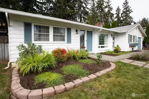 Exterior - 1332 Berkeley Ave, Fircrest, WA 98466 photo 3 of 5