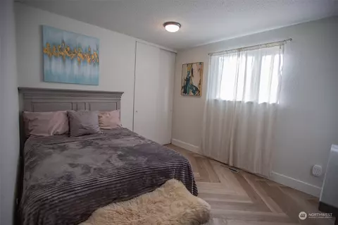 Bedroom - 1332 Berkeley Ave, Fircrest, WA 98466 photo 3 of 3