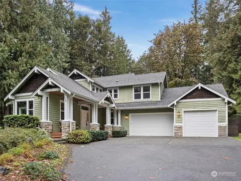 18631 126th St SE, Snohomish, WA 98290