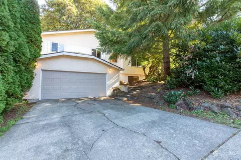 26228 46th Ave S, Kent, WA 98032