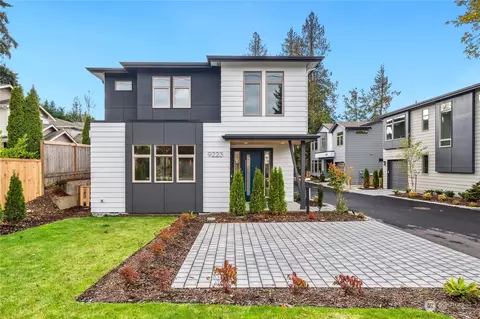 9223 125th Ave NE, Kirkland, WA 98033