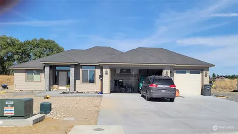 6426 Road 215 NE, Moses Lake, WA 98837