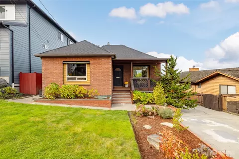 Exterior - 3320 Kromer Ave, Everett, WA 98201 photo 2 of 8