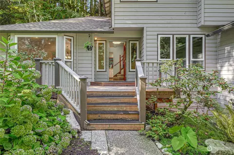 16311 170th Ave NE, Woodinville, WA 98072