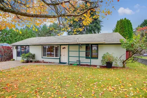 24302 59th Ave W, Mountlake Terrace, WA 98043