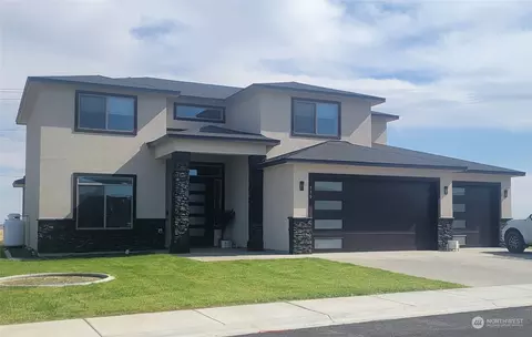 730 L St NE, Ephrata, WA 98823