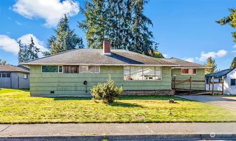 2416 6th St, Everett, WA 98201