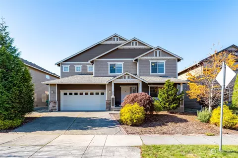 329 Barry Loop, Mount Vernon, WA 98274