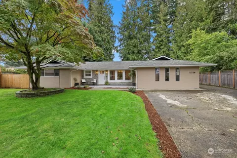 11726 36th Ave SE, Everett, WA 98208