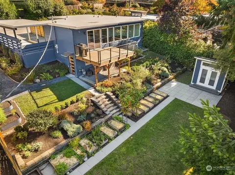 10757 3rd Ave NW, Seattle, WA 98177