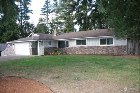 3801 SE Pine Tree Dr, Port Orchard, WA 98366