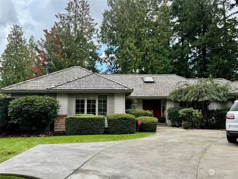 20127 NE 39th St, Sammamish, WA 98074