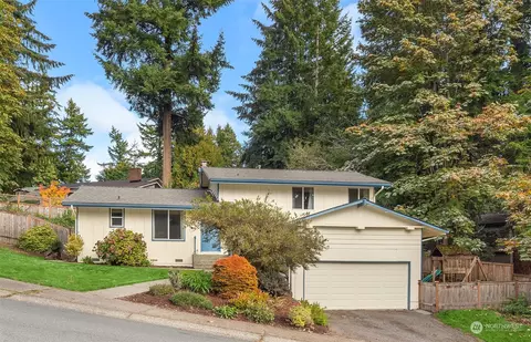 8120 172nd Ave NE, Redmond, WA 98052
