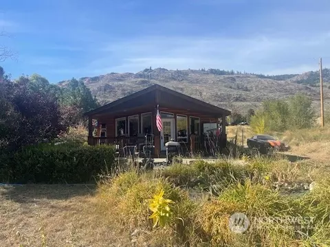 15 Redneck Dr, Oroville, WA 98844