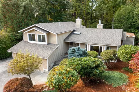 6121 145th Pl SE, Bellevue, WA 98006