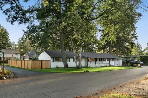 8006 Nixon Ave SW, Lakewood, WA 98498